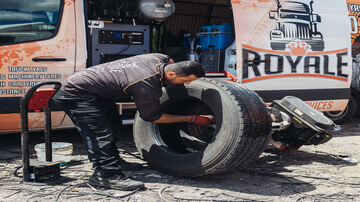 mobile tyre repair Royal truck tyres sydney australia